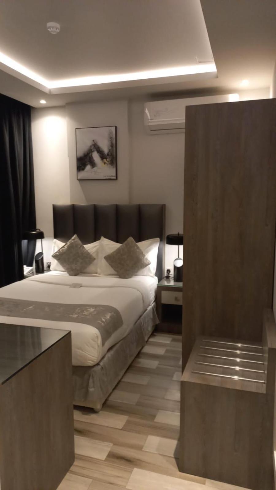 Seven Palaces Hotel Hafar Al-Batin Bagian luar foto